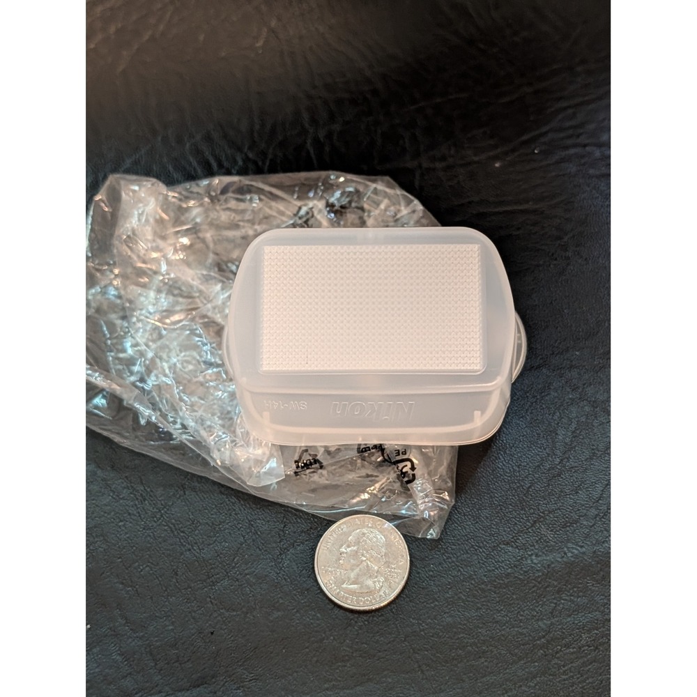 Nikon SW-14H Diffusion Dome Speedlight SB-700 Flash Diffuser White OEM NEW